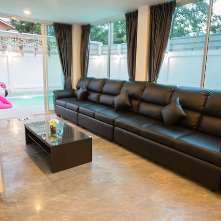 The Ville Modern Viewpoint Pool Villa Патая Екстериор снимка