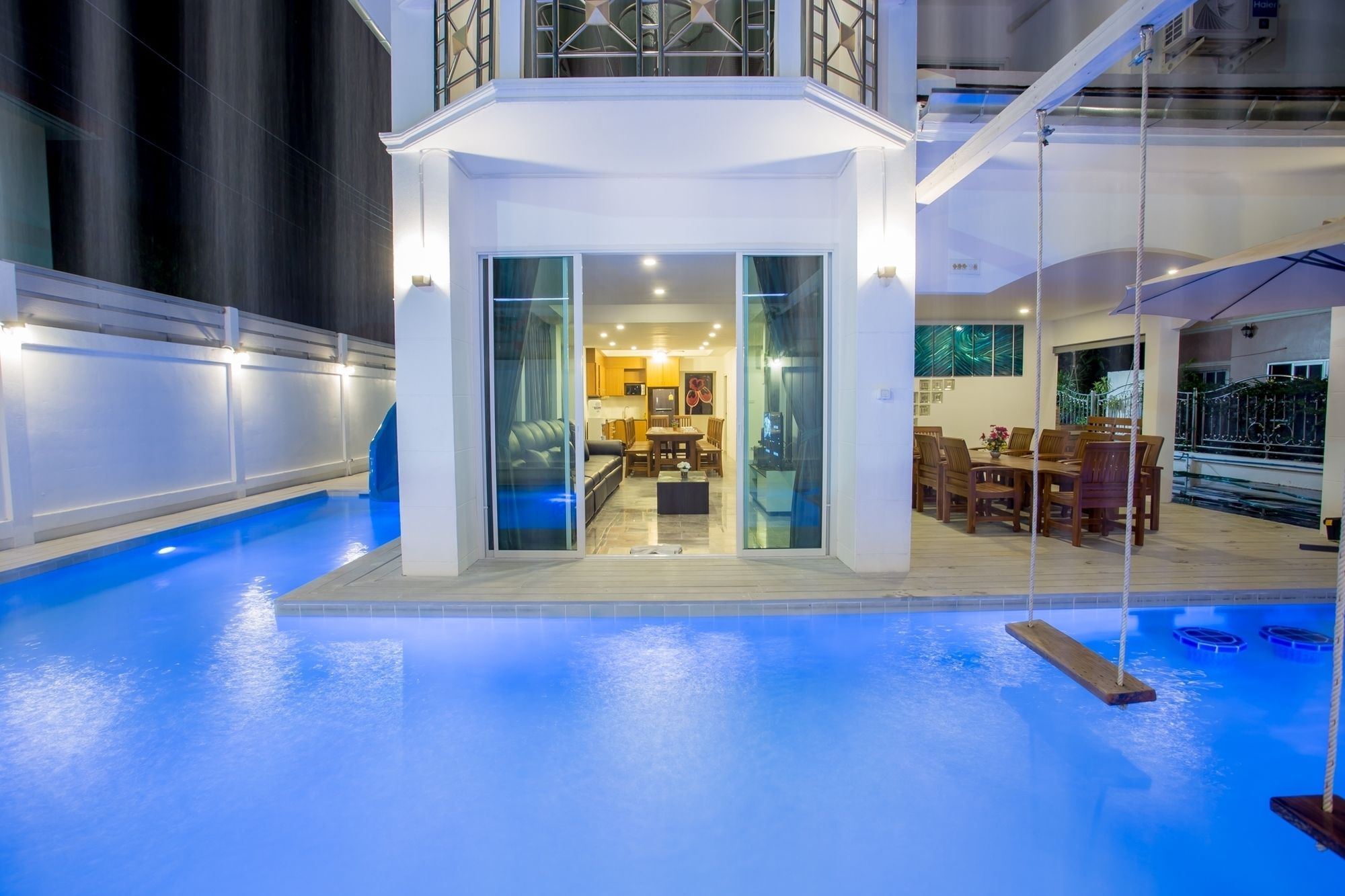The Ville Modern Viewpoint Pool Villa Патая Екстериор снимка