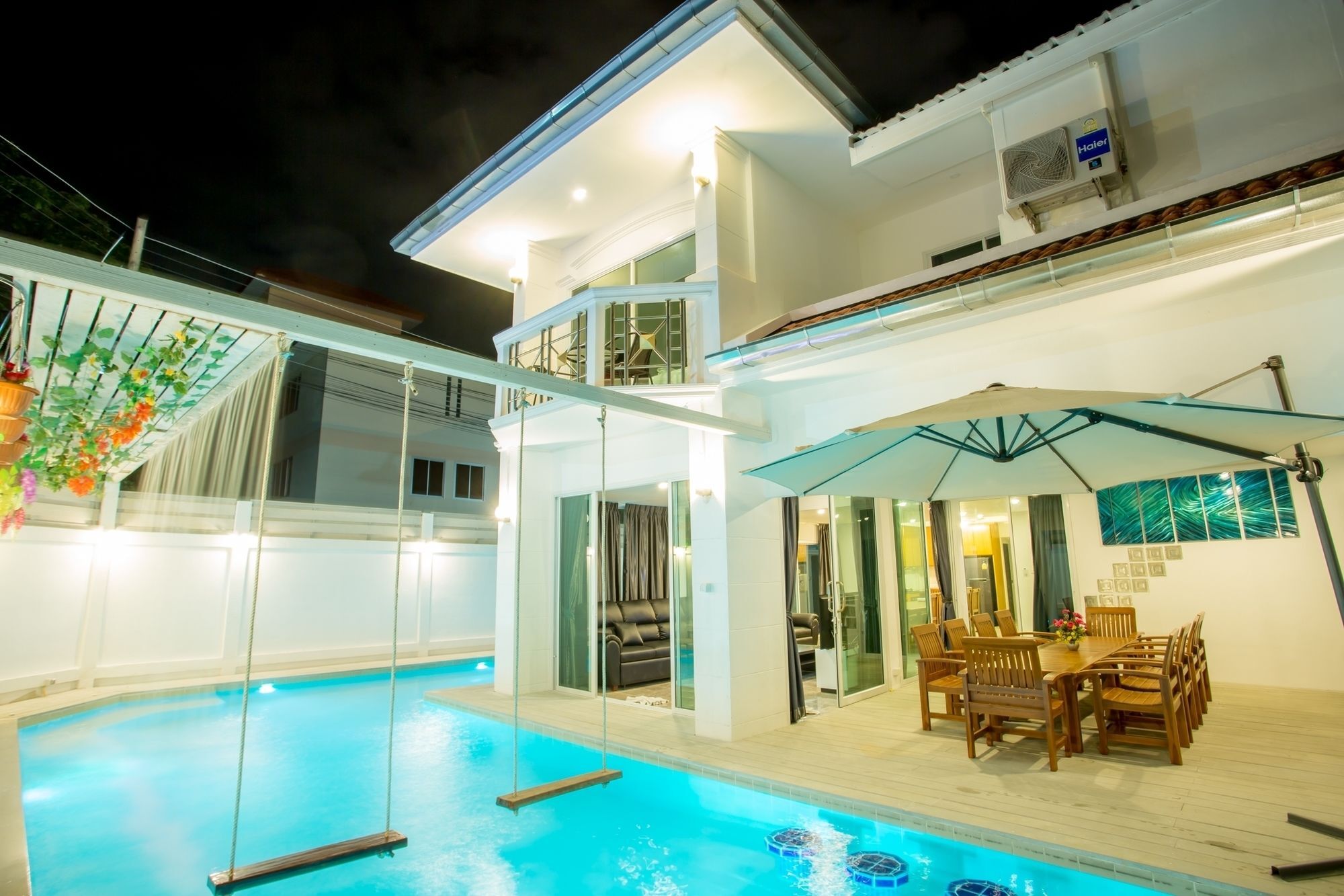 The Ville Modern Viewpoint Pool Villa Патая Екстериор снимка