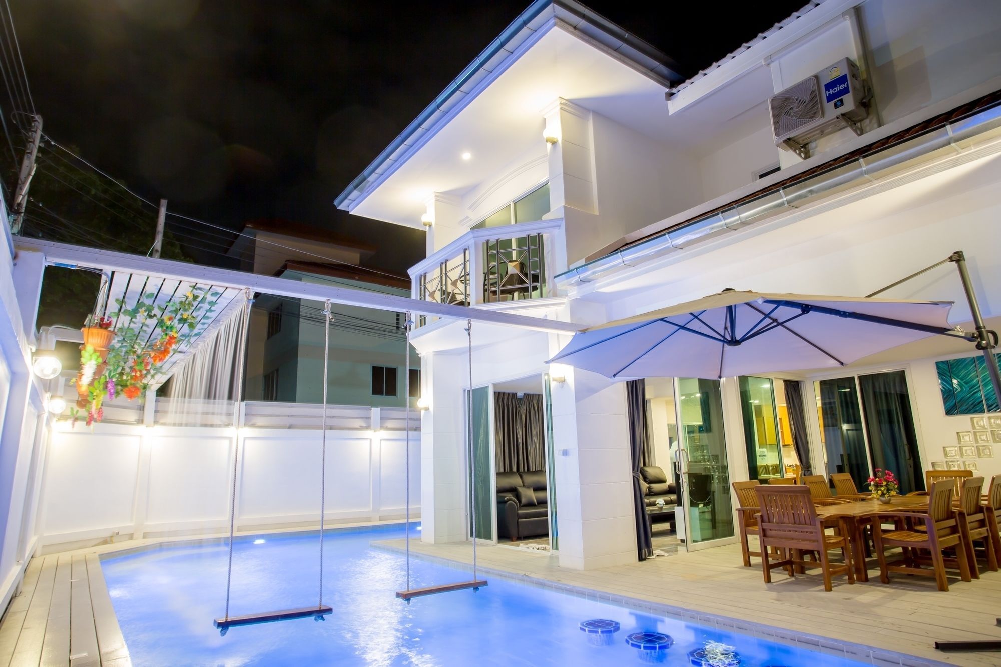 The Ville Modern Viewpoint Pool Villa Патая Екстериор снимка